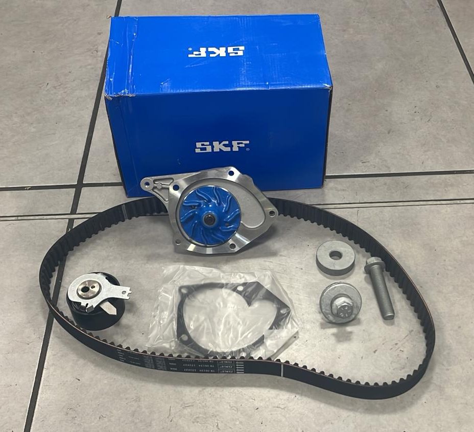 Kit distribution + pompe à eau 1.5 dCi – 144 dents – Renault, Nissan, Dacia – SKF – 2002-2010