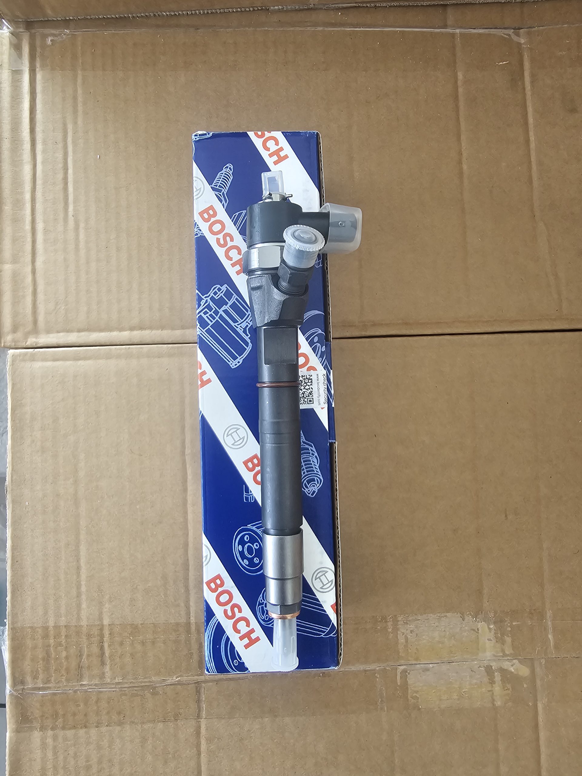 INJECTEUR NEUF BOSCH MERCEDES 2.2 2.7 3.2 CODE MOTEUR OM646 OM648 CODE OEM 0445110176